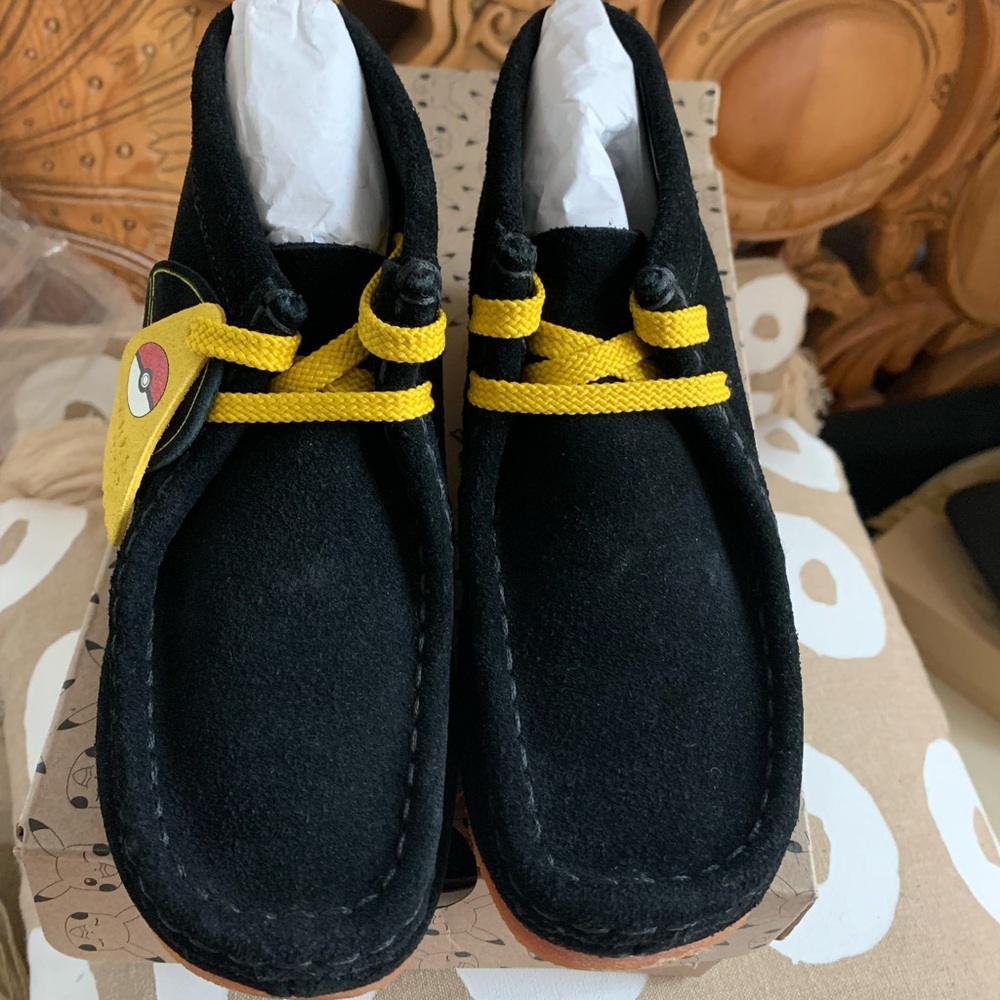 Clarks Kids Black and Yellow Boots